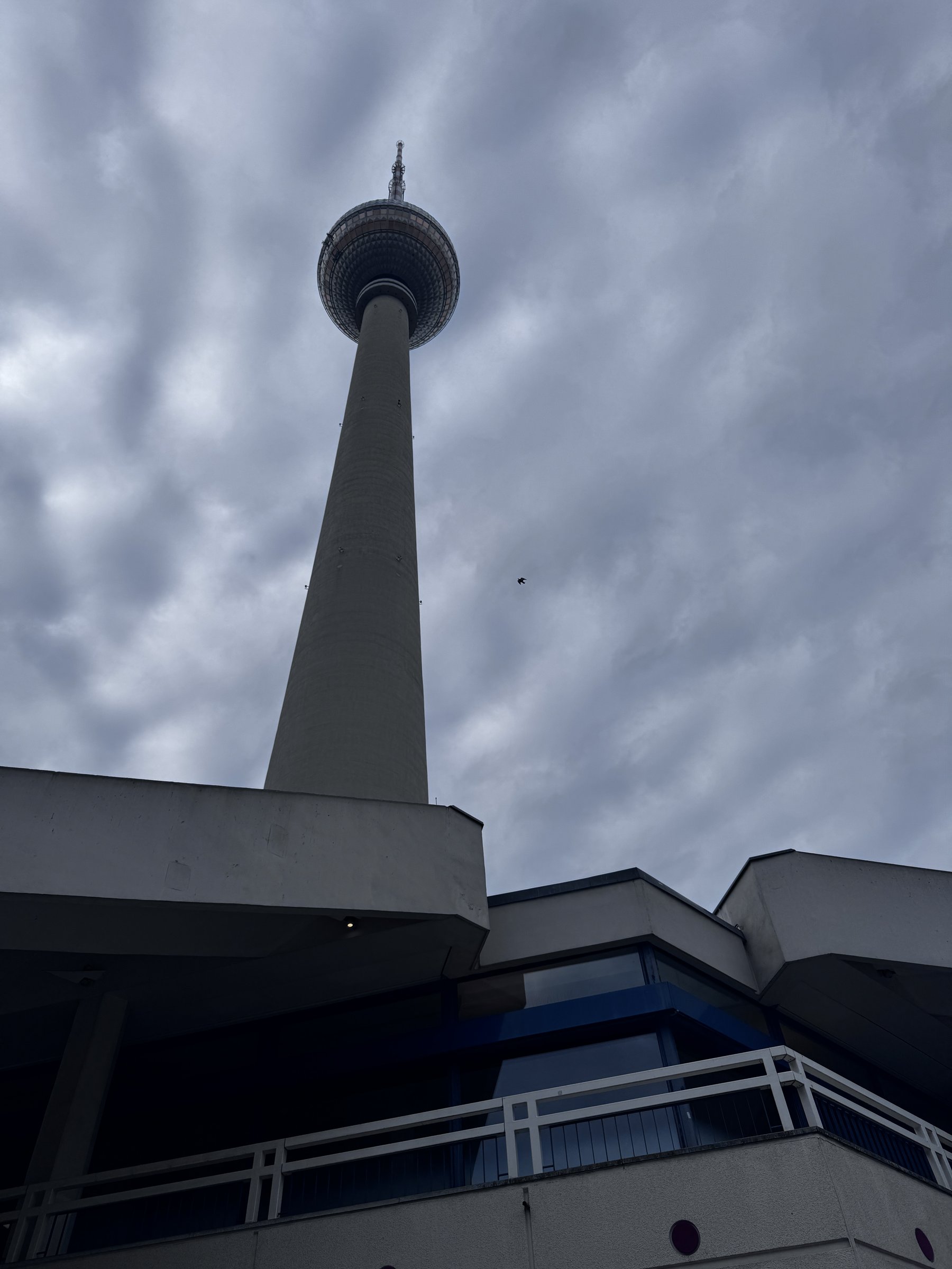 Unter dem Fernsehturm
